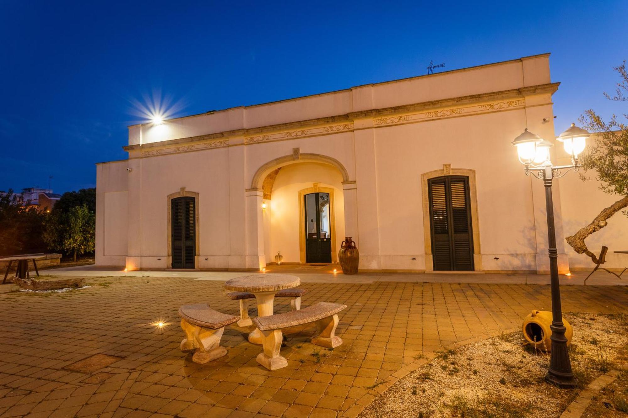 Affittacamere Giardino Delle Zie-Vicino Ospedale Cardinale Panico Tricase Luaran gambar